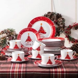 Christmas amanita dinnerware set for 6